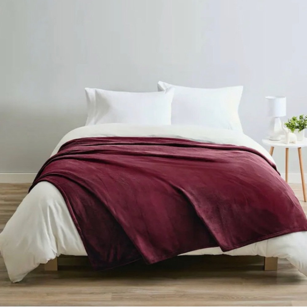 NEW Sunbeam  Electric Heated Warming Blanket
